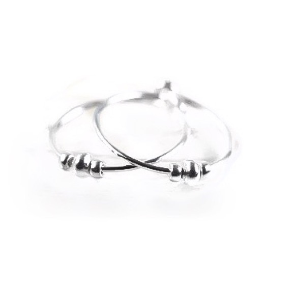 925 Sterling Silver Minimalist Style Beaded Latch Hoop Earrings 5/8” Lightweight - Picture 2 of 8